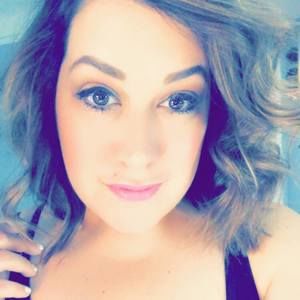 Meet your Posher, Cayla